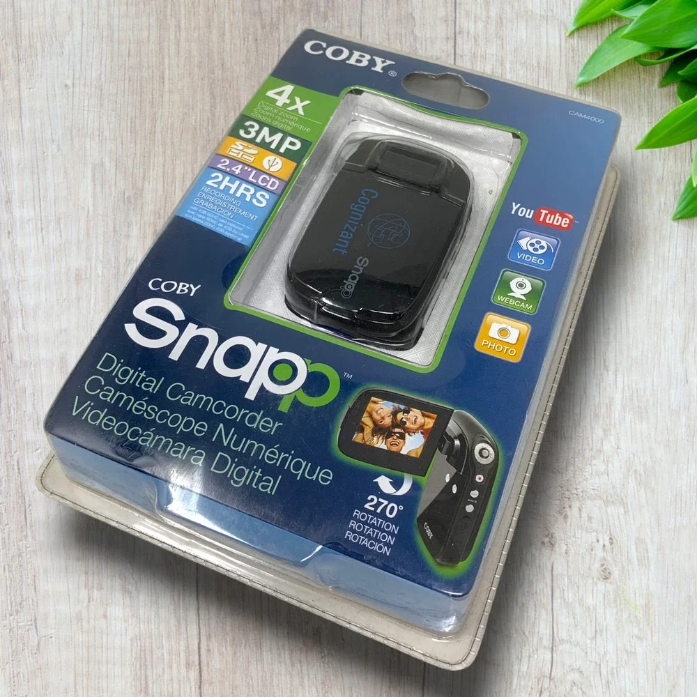 NEW Coby Snapp Digital Camcorder CAM4000 3 MP 4x Zoom 2 Hour Battery Packaged